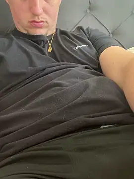 Snapshot of vinizinhot chatting on 03.02.26 vinizinhot online show from 03.02.26