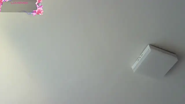 Snapshot of ariadna_grad chatting on 05.14.26 ariadna grad online show from 05.14.26