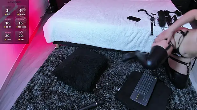 Eirynraven online show from 03.12.26