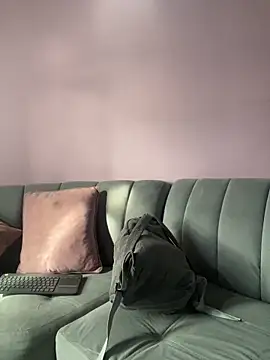 Snapshot of Im_Luuu chatting on 03.20.26 Im Luuu online show from 03.20.26