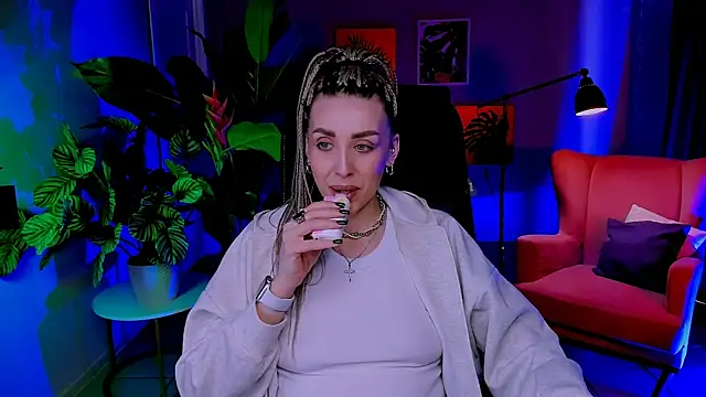Snapshot of MonicaRiley chatting on 04.27.26 MonicaRiley online show from 04.27.26