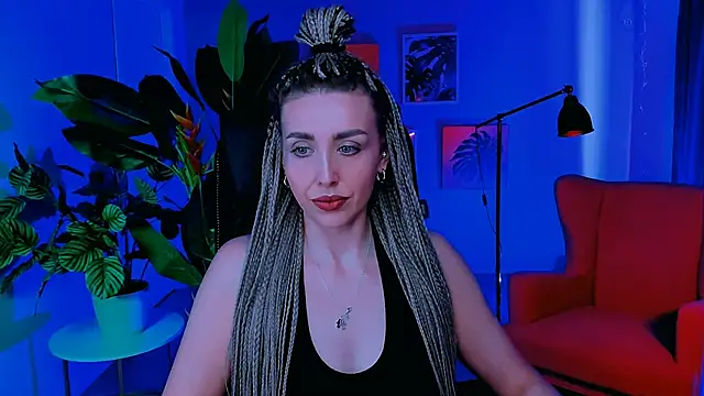 Snapshot of MonicaRiley chatting on 05.17.26 MonicaRiley online show from 05.17.26
