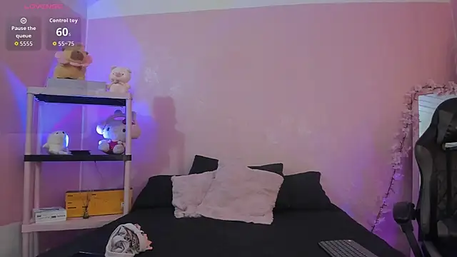 Emily Roussee online show from 07.08.26