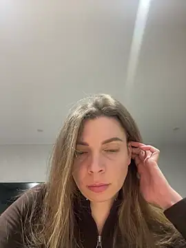 Luna2547 online show from 03.02.26