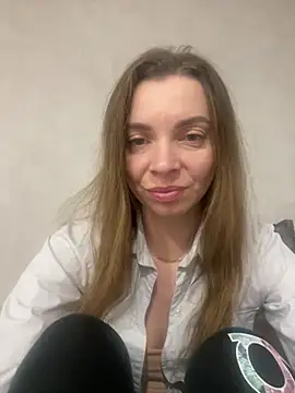 Luna2547 online show from 03.03.26