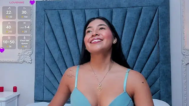 Leandra-Johnson online show from 04.08.26