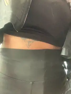 Baby Pink Love online show from 04.10.26