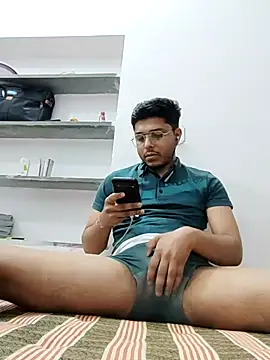 boyzyzyzzl online show from 03.02.26