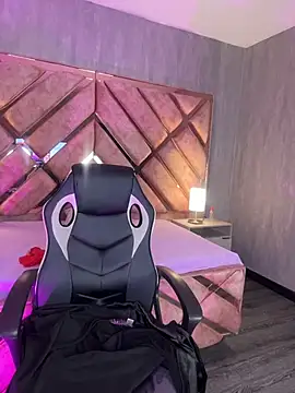 Cherry Charlottee online show from 03.06.26