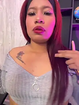 Cherry Charlottee online show from 06.01.26