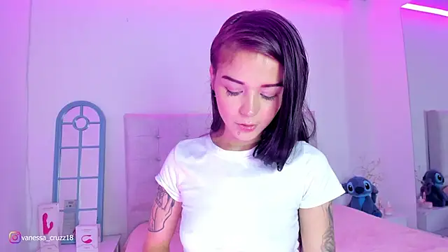 Vanessa cruz 18 online show from 04.06.26