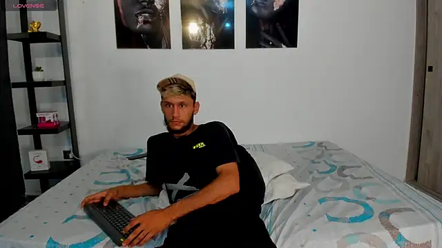 TedyX99 online show from 04.05.26