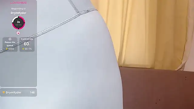 Tavie1744 online show from 04.04.26