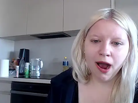 LenaSecret19 online show from 04.22.26