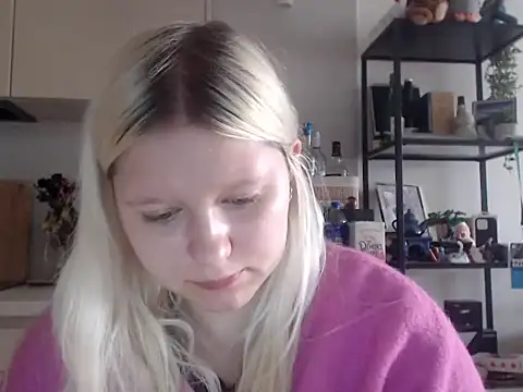 Snapshot of LenaSecret19 chatting on 06.10.26 LenaSecret19 online show from 06.10.26