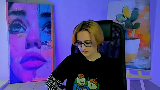 LixeLuna online show from 03.04.26