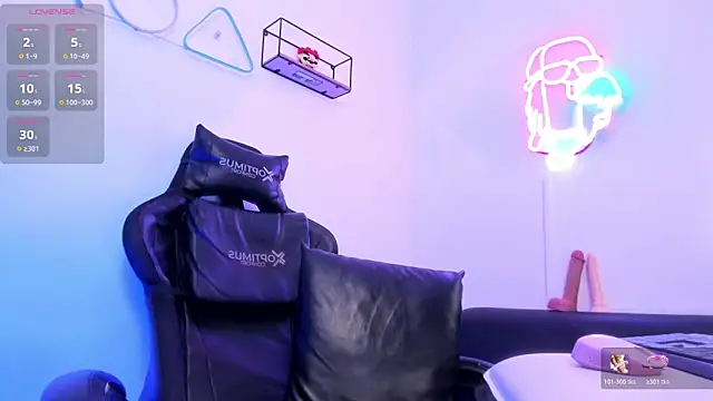 Nicolle Smithh  online show from 04.04.26