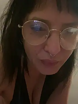 Xlilli69X online show from 04.11.26