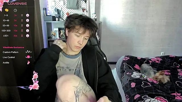 MIya Chinen online show from 03.15.26