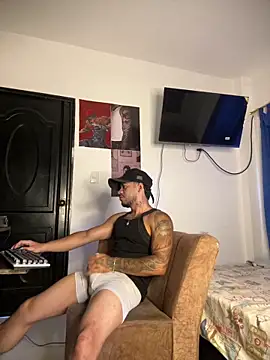 Kenny romano online show from 05.13.26
