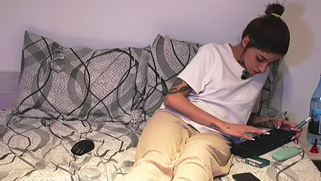 sweelexy online show from 04.12.26