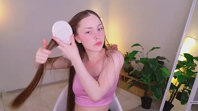 I m Regina online show from 04.07.26