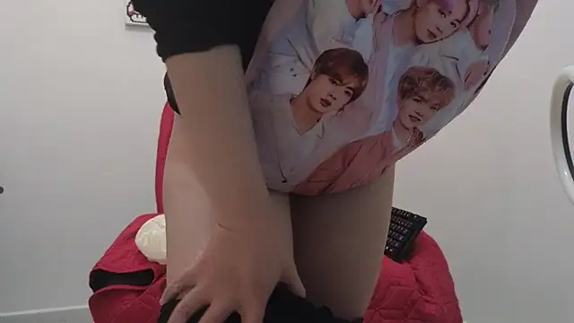 Caroline hernandes online show from 03.19.26