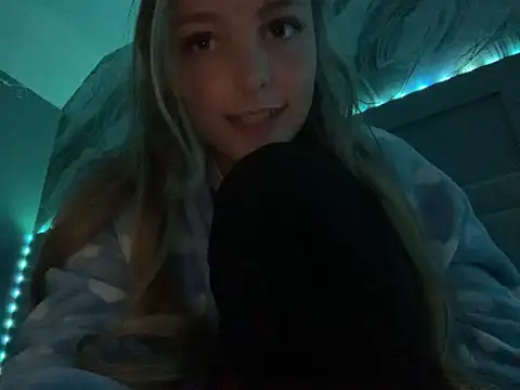 LusciousLailax online show from 04.02.26