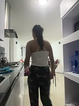 Sweetroseof online show from 04.10.26