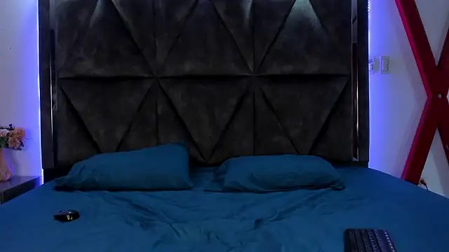 ChloeNix online show from 03.14.26