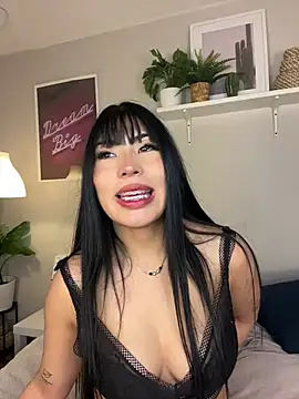 Snapshot of Jade-Naughty chatting on 07.16.26 Jade-Naughty online show from 07.16.26