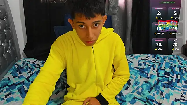 gomitaboy1 online show from 03.09.26