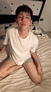 Lucca  555 online show from 04.16.26