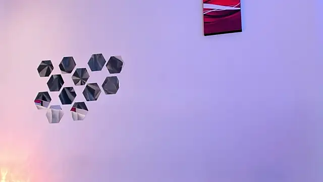 Katijis online show from 04.22.26