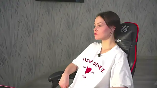 KelsieBatt online show from 03.05.26