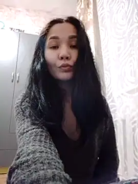 Snapshot of HollyXMolly chatting on 03.08.26 HollyXMolly online show from 03.08.26