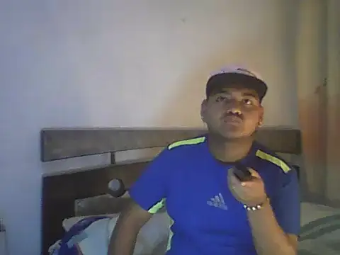 XNoahDeepThroatX online show from 04.23.26