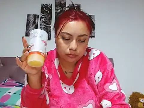 nahomy05 online show from 03.05.26