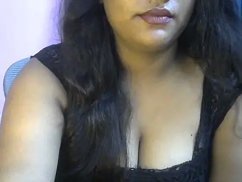 Snapshot of QUEEN-OF-QUEEN chatting on 06.19.26 QUEEN-OF-QUEEN online show from 06.19.26