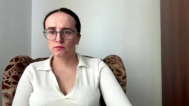 SofiaTease online show from 03.30.26