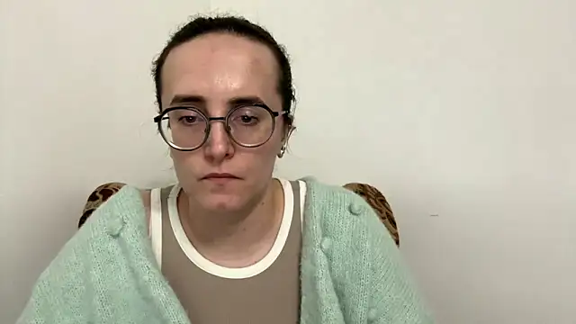 SofiaTease online show from 04.12.26