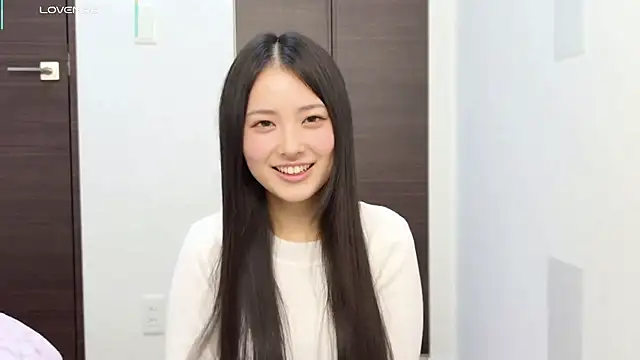 Snapshot of -Rei-ch- chatting on 03.14.26 -Rei-ch- online show from 03.14.26