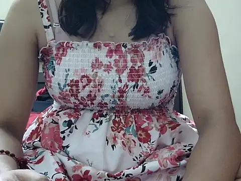 Snapshot of kAVYA_05 chatting on 07.09.26 kAVYA 05 online show from 07.09.26