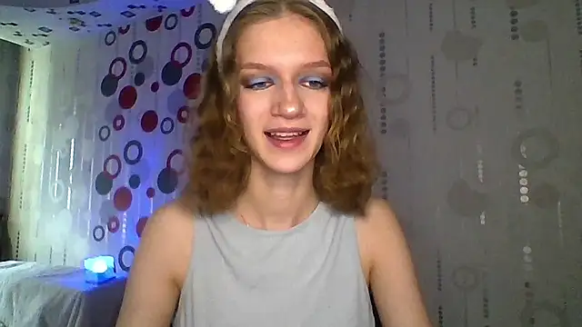 Chrissy Joyful online show from 04.04.26