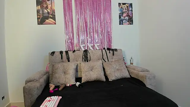 Bonnie Ramirez online show from 04.02.26