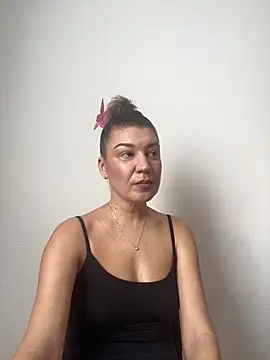 MilaDiva34 online show from 03.11.26