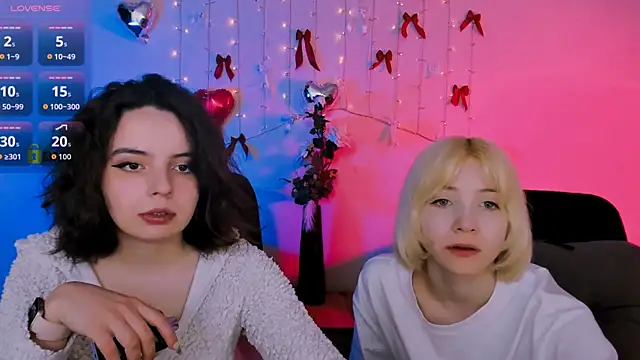  sabrina moore online show from 04.28.26