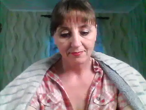 Alisaprice077 online show from 04.25.26