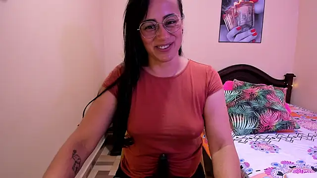 sara florez12 online show from 05.11.26