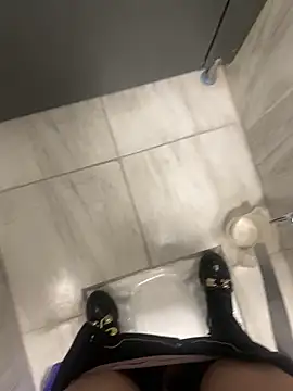 Snapshot of yanbenmle chatting on 03.09.26 yanbenmle online show from 03.09.26